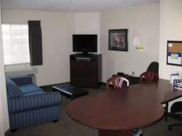 Candlewood By Ihg